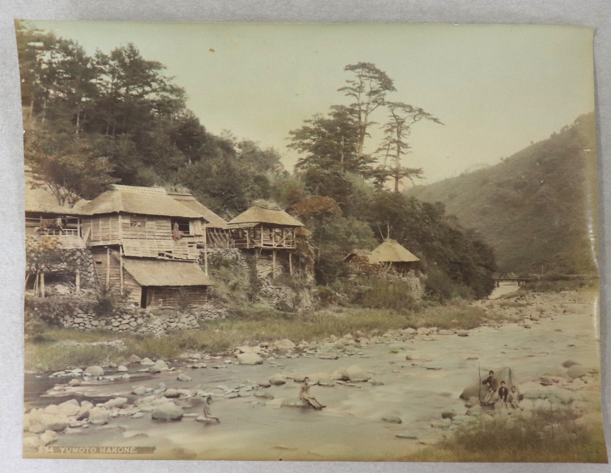 Yumoto Onsen at Hakone / Yumoto Onsen à Hakone